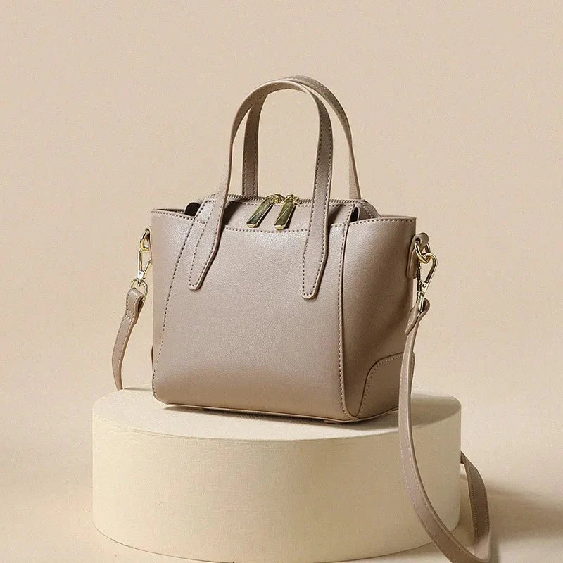 Elegant Bag With Short Handles